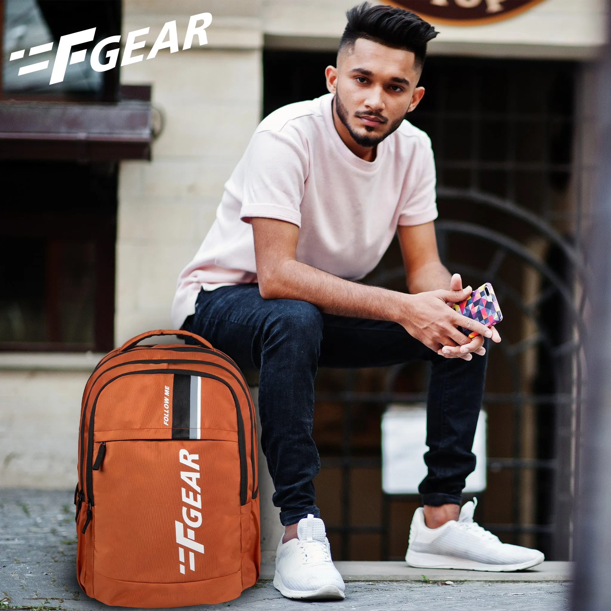 Airmate 29L Brick Orange Backpack with raincover