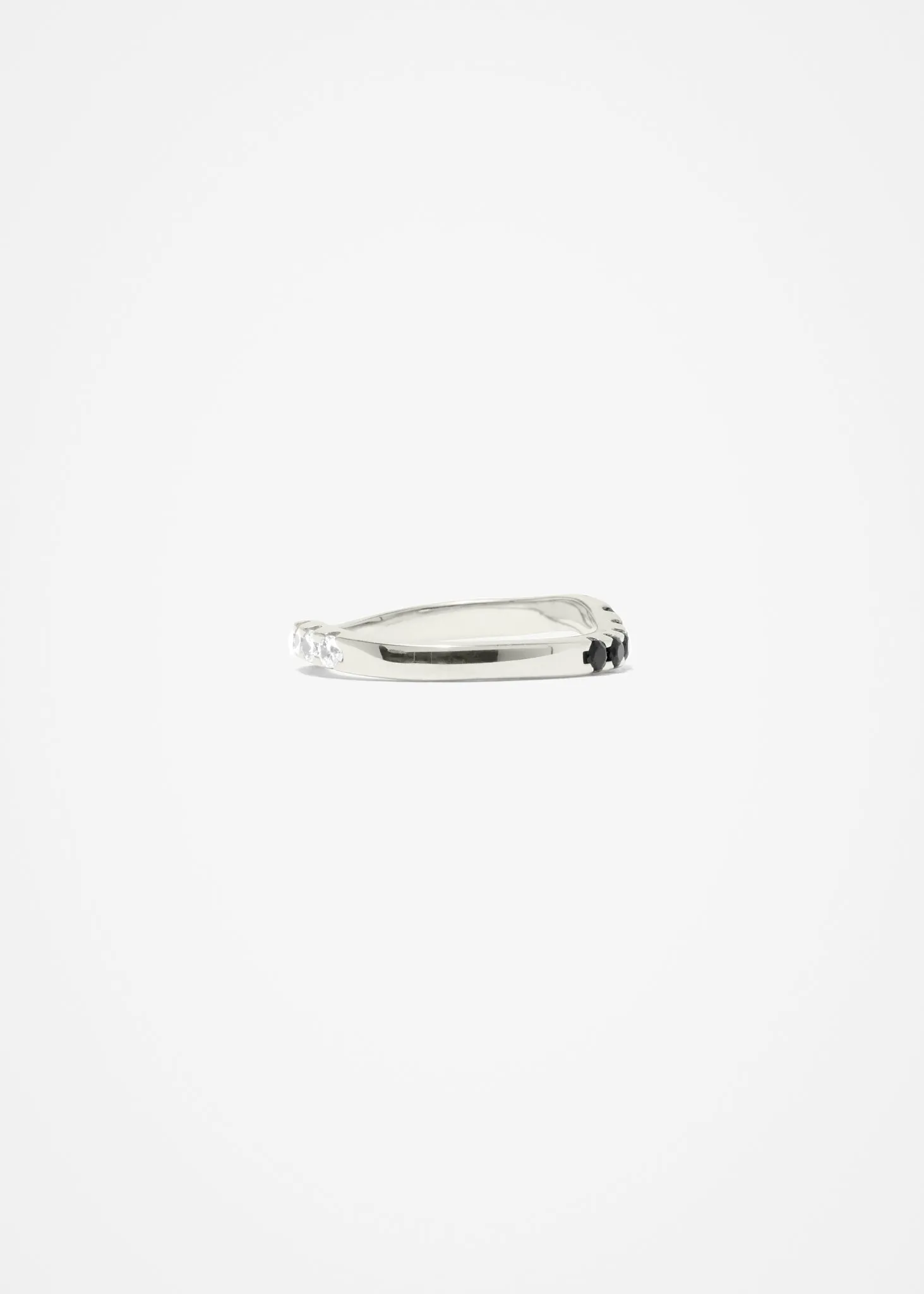Distorted Organic Ring Midi | Black and White