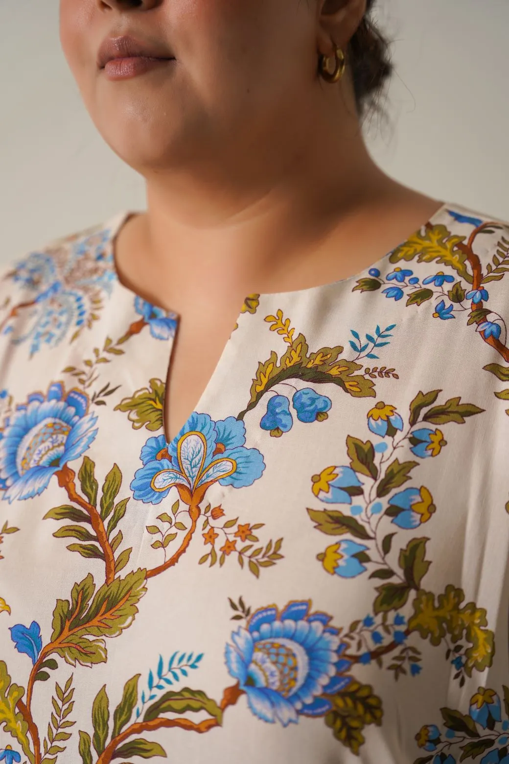 HYDRANGEA CHINTZ PRINTED TOP