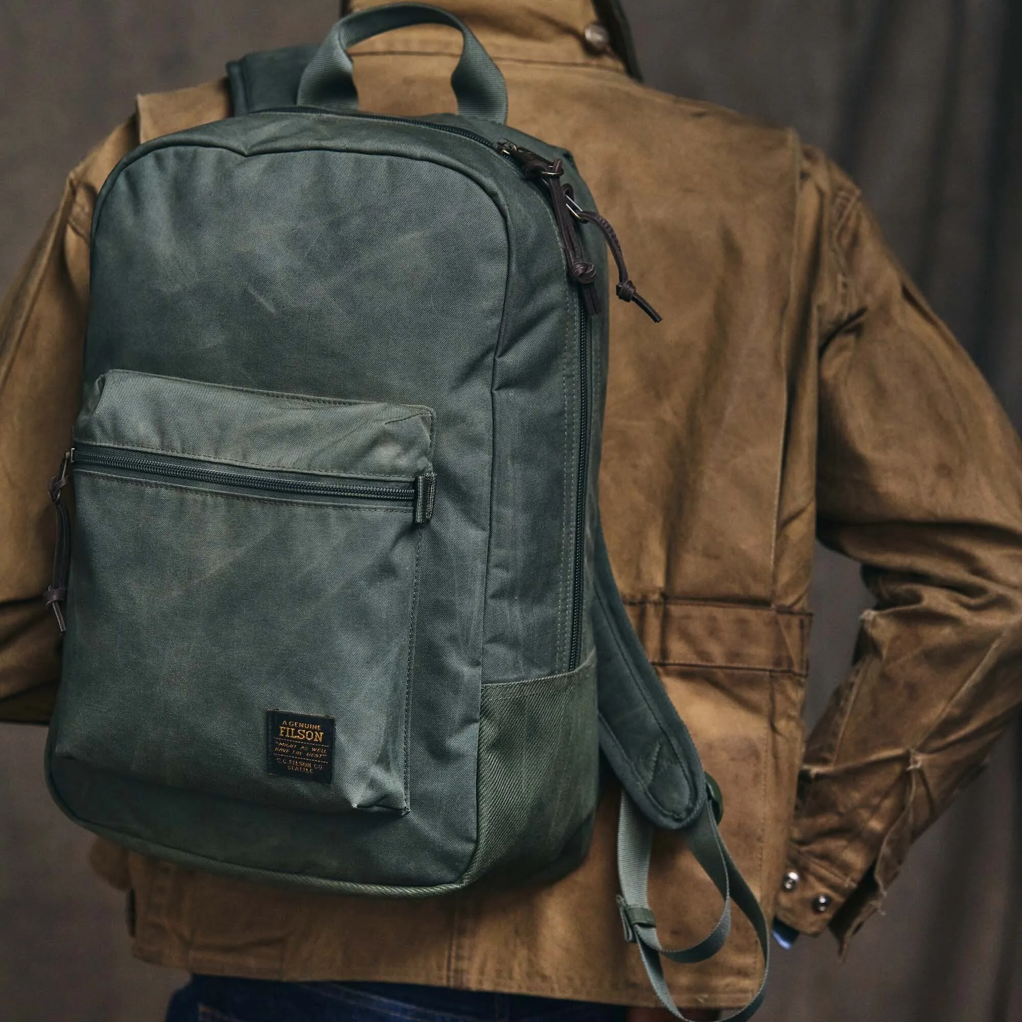 SURVEYOR 25L BACKPACK